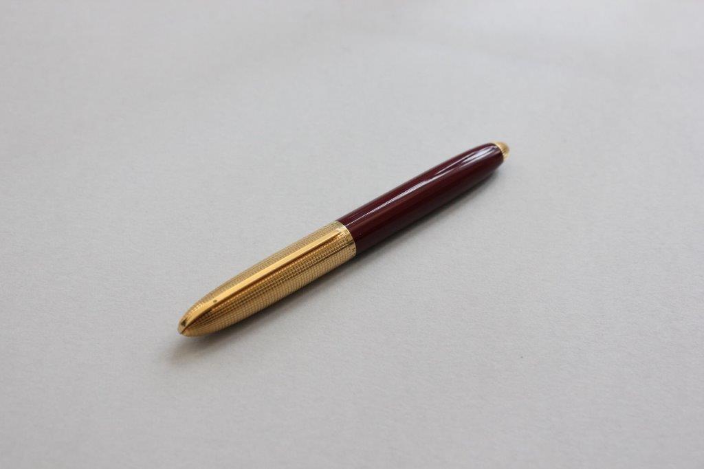 Louis Vuitton Burgundy Doc Lacquer Fountain Pen - Vintage and Modern Pens