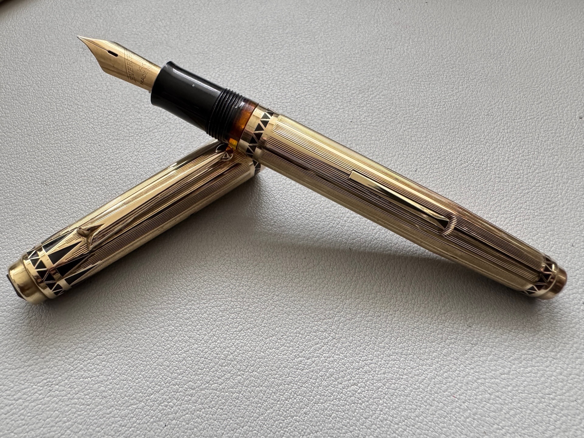 Wahl Eversharp Coronet Gold Filled Lever Fill Fountain Pen And Pencil Set C1937 Black Stone | Medium Nib - Image 4