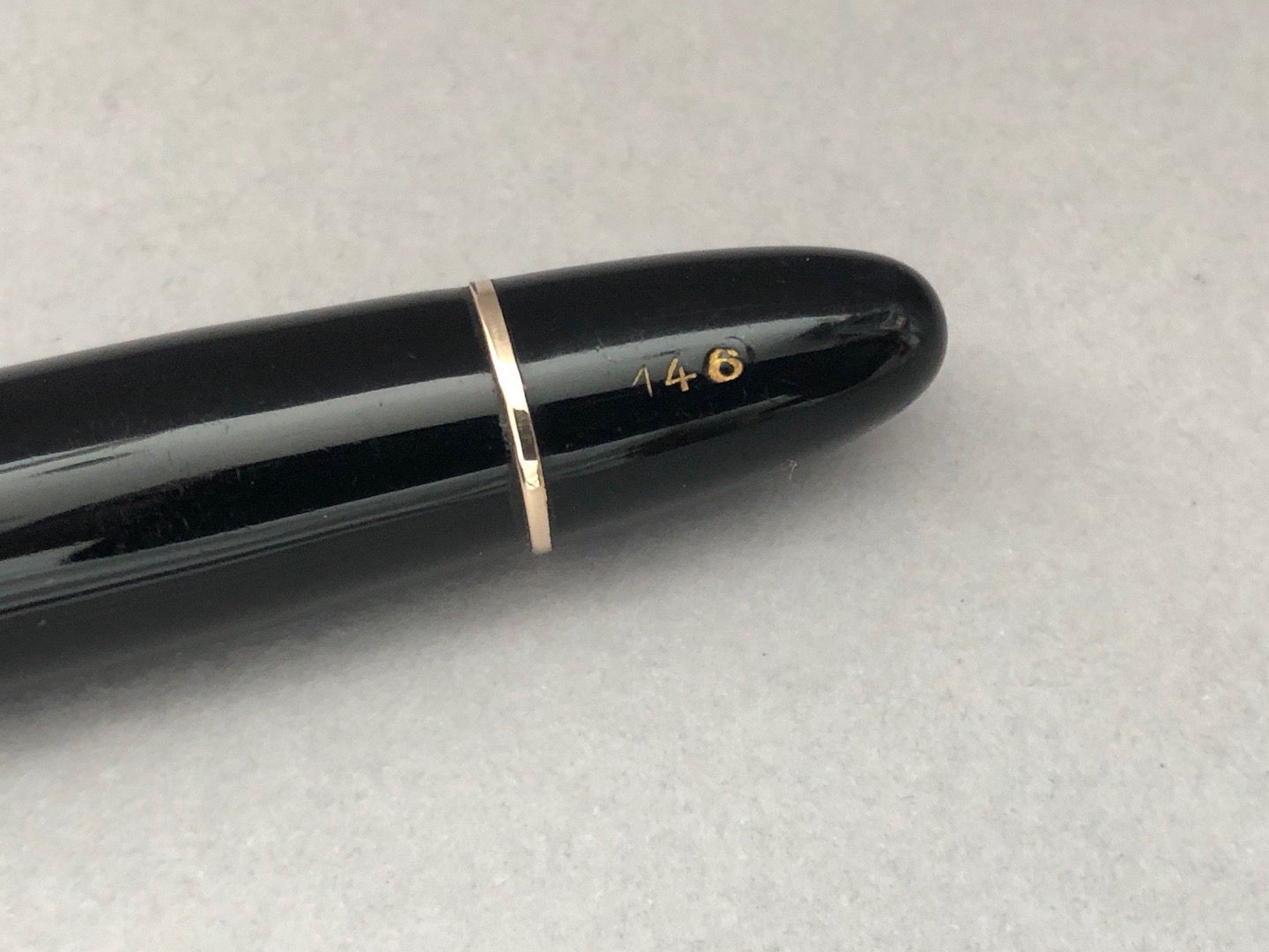 Vintage 146 sales black quilon