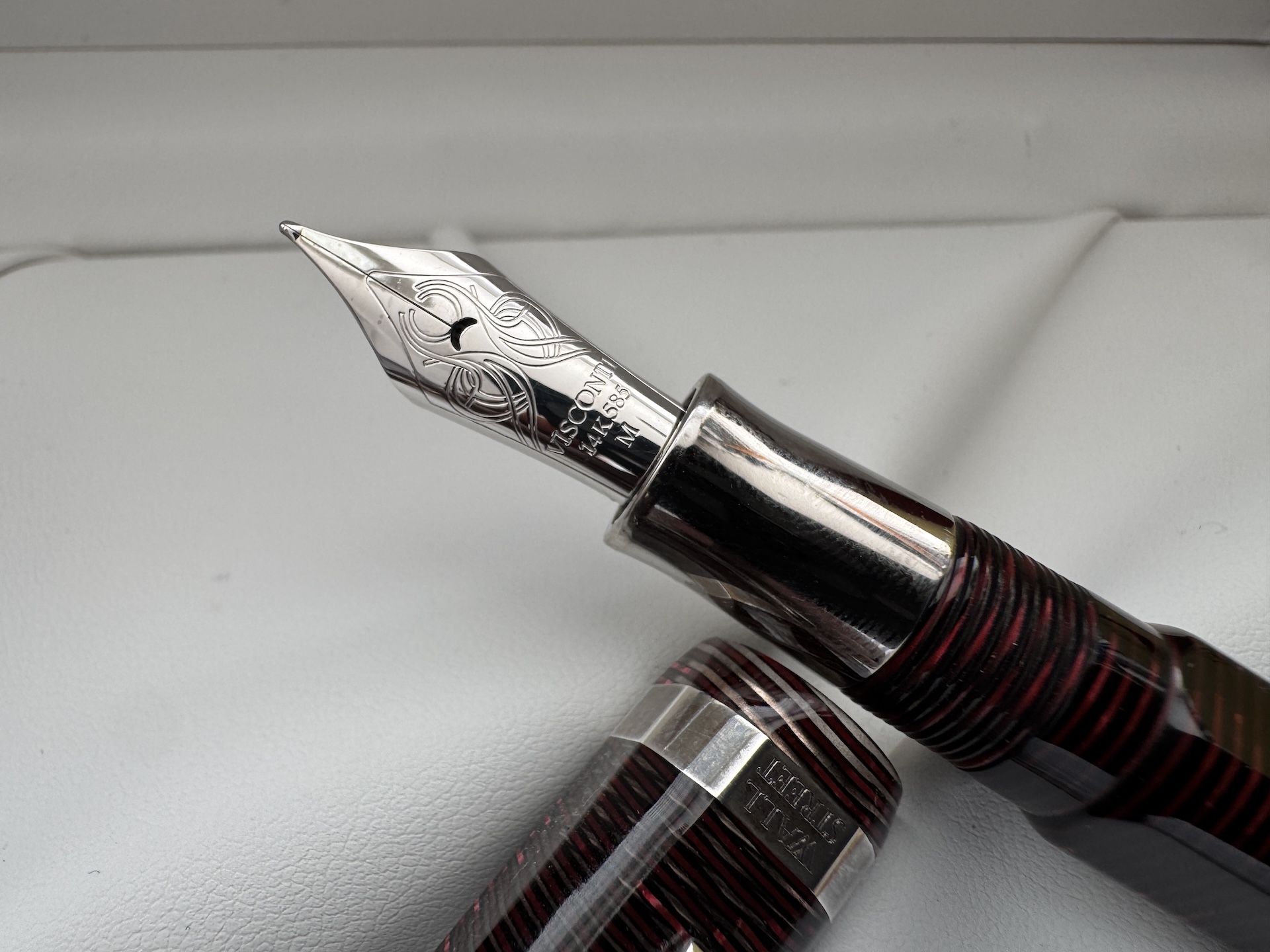 Visconti Wall Street Burgundy Pearl Celluloid Fountain Pen | 14kt Gold Medium Nib - Image 6
