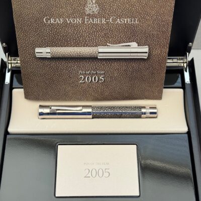 Graf von Faber-Castell Fountain Pen of the Year 2005 - Stingray Leather | Fine Nib
