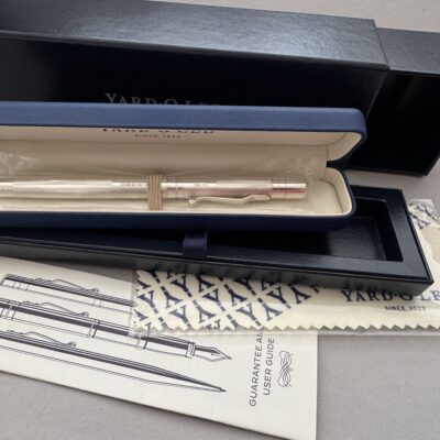 New Yard-O-Led  Pinstripe 72 Fountain Pen | Medium  Nib