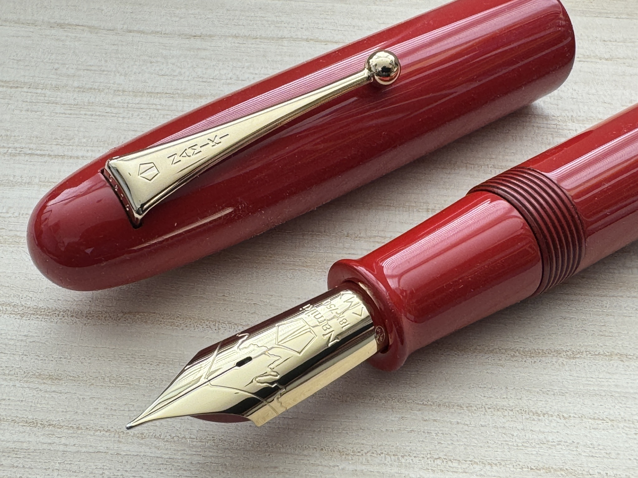 Namiki Emperor Urushi Fountain Pen Vermillion | No 50 Medium Nib - Image 2