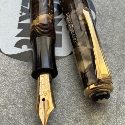 Montblanc No. 25 Danish Brown Marble Fountain Pen (1939–1943) | Fine Semi-Flex Nib
